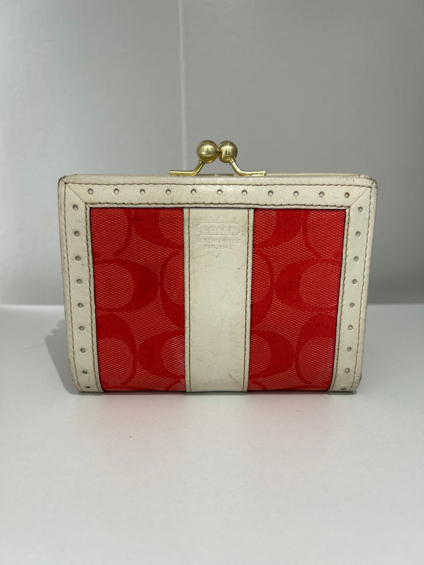 Red Kisslock Wallet