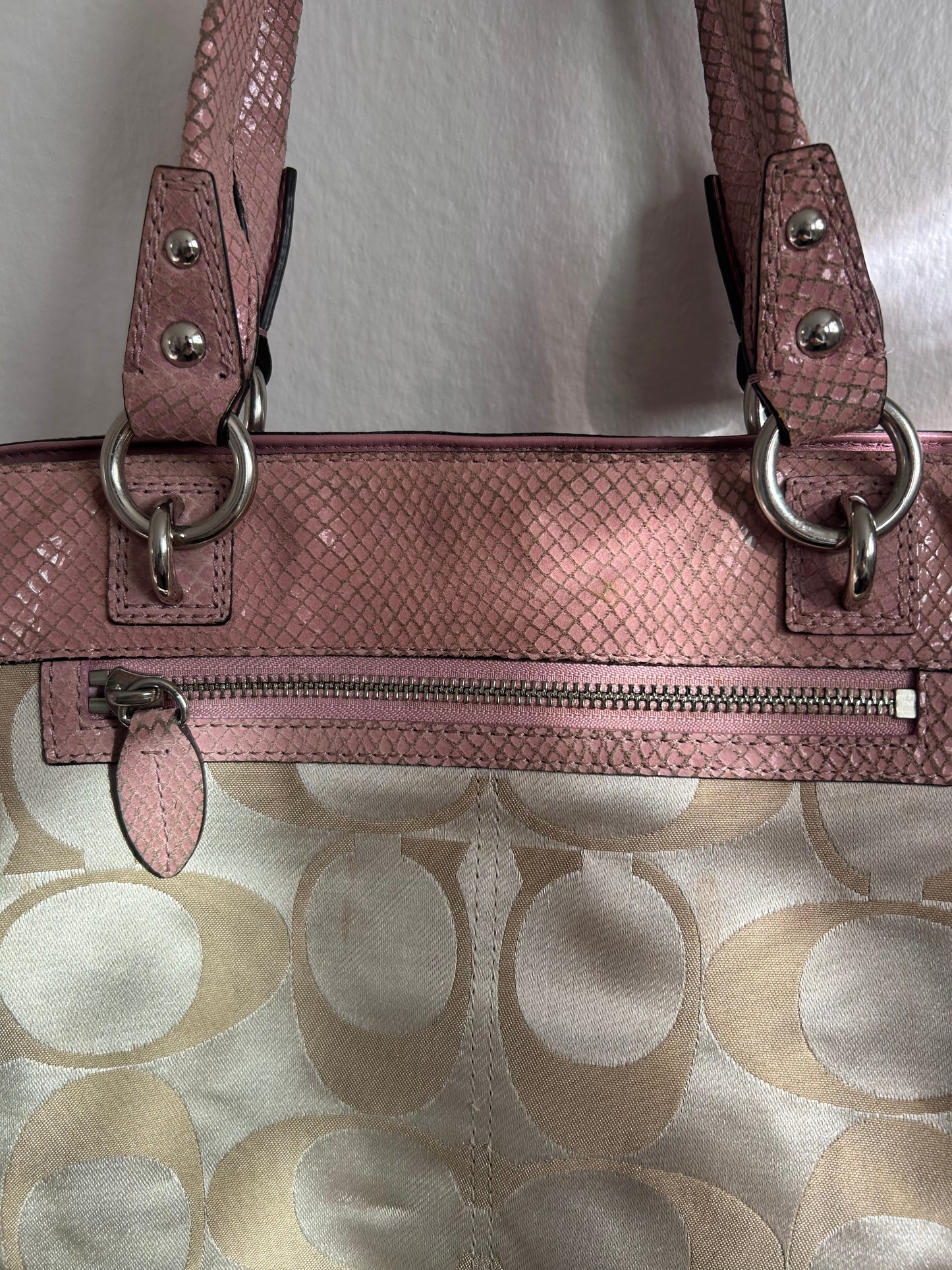 Coach Penelope Sateen
