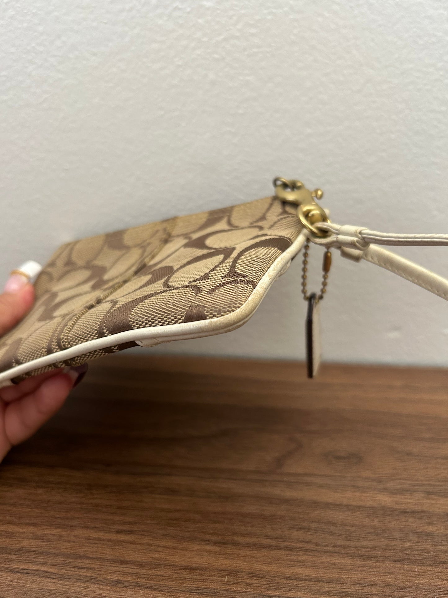 Flower Appliqué wristlet