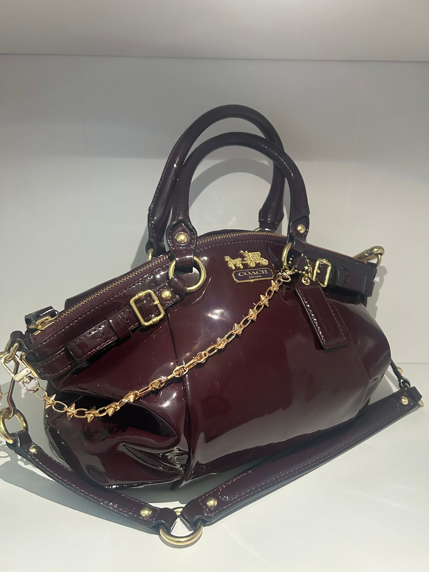 Patent Leather Coach Hand/Shoulder Bag