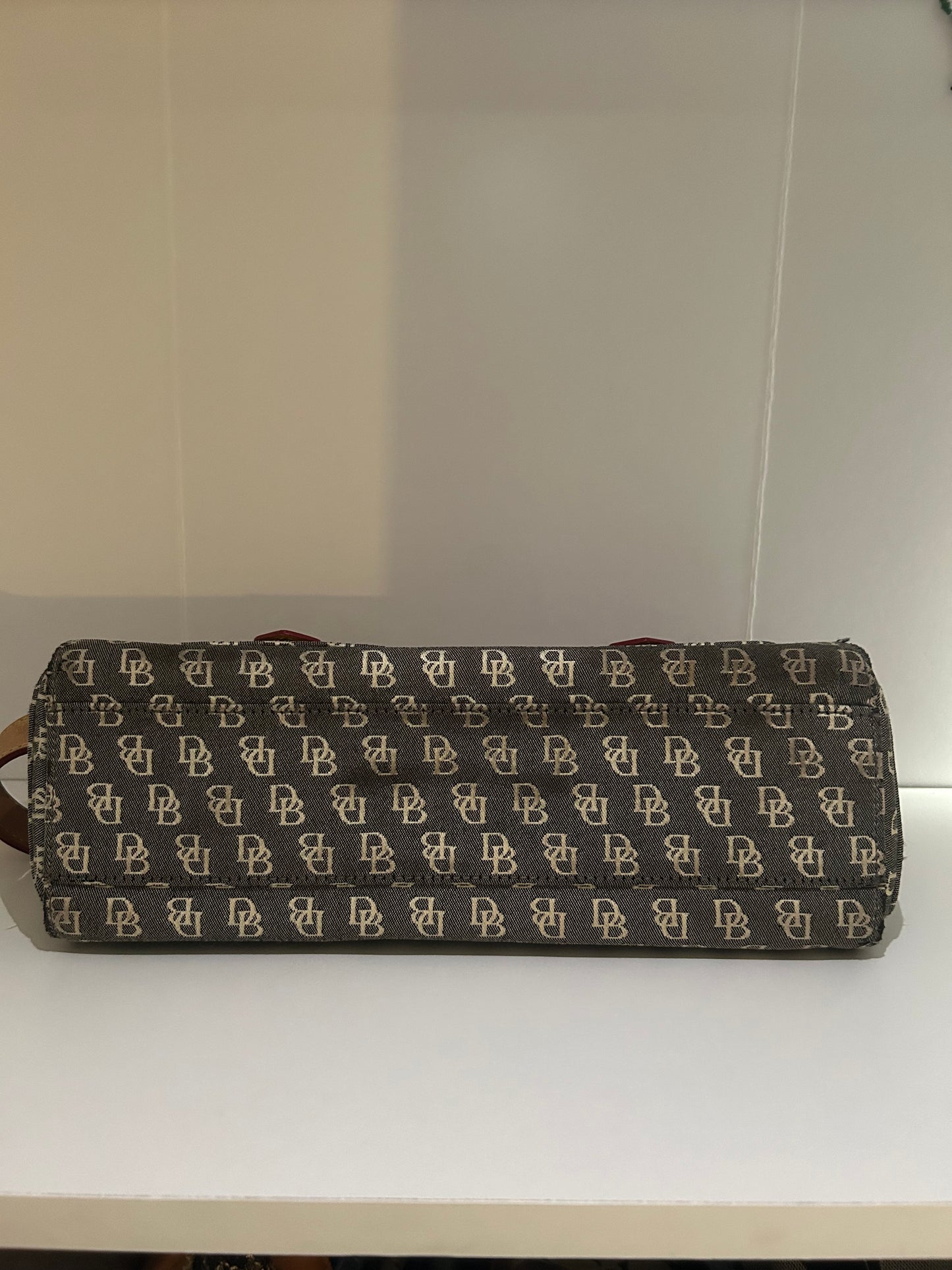 D & B Shoulder Bag